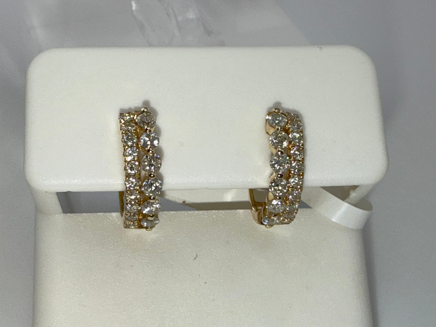 14k gold diamond huggie earrings | 0.57 ct diamond