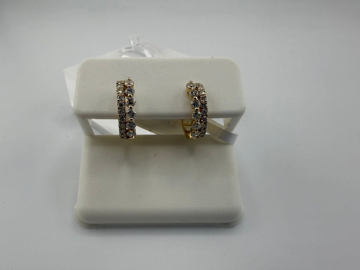 14k gold diamond huggie earrings | 0.57 ct diamond
