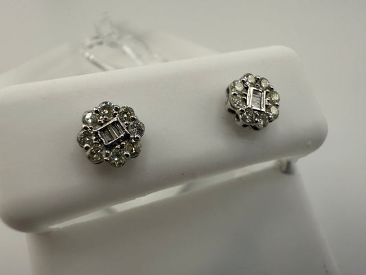 14k gold diamond earrings | 0.40 ct diamonds | screwback