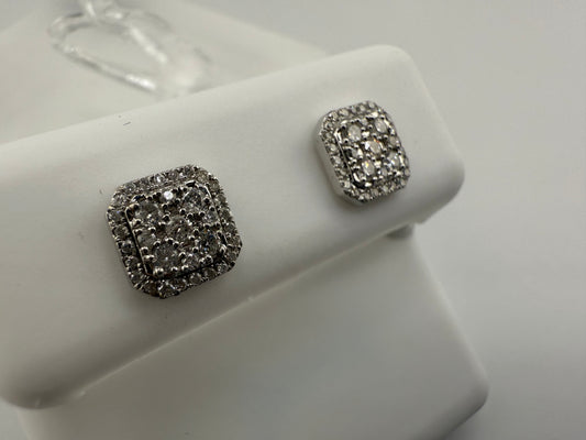 14k gold diamond earrings | 0.33 ct diamonds | screwback