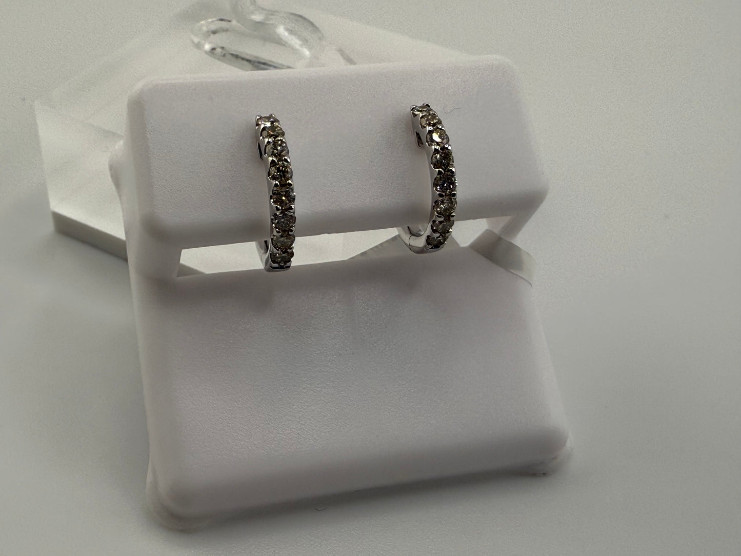 14k gold diamond huggie earrings | 0.41 ct diamonds