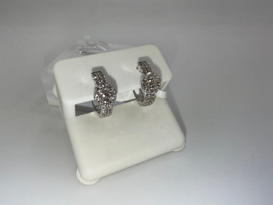 14k gold diamond huggie earrings | 0.76 ct diamonds