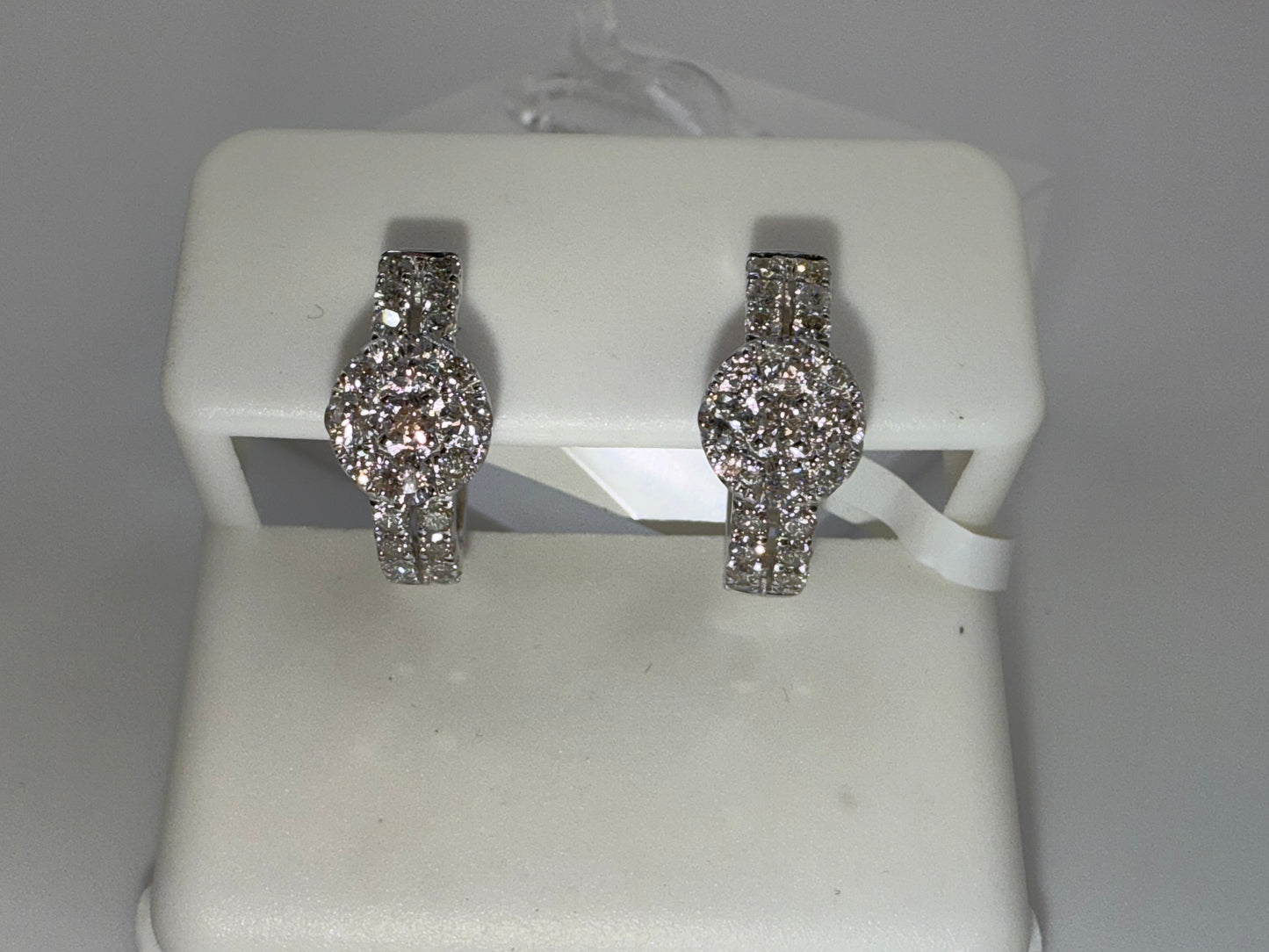14k gold diamond huggie earrings | 0.76 ct diamonds