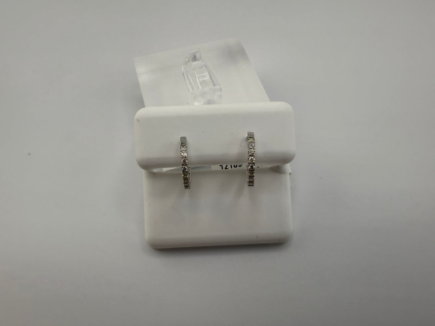 14k diamond huggie earrings | 0.25 ct diamonds