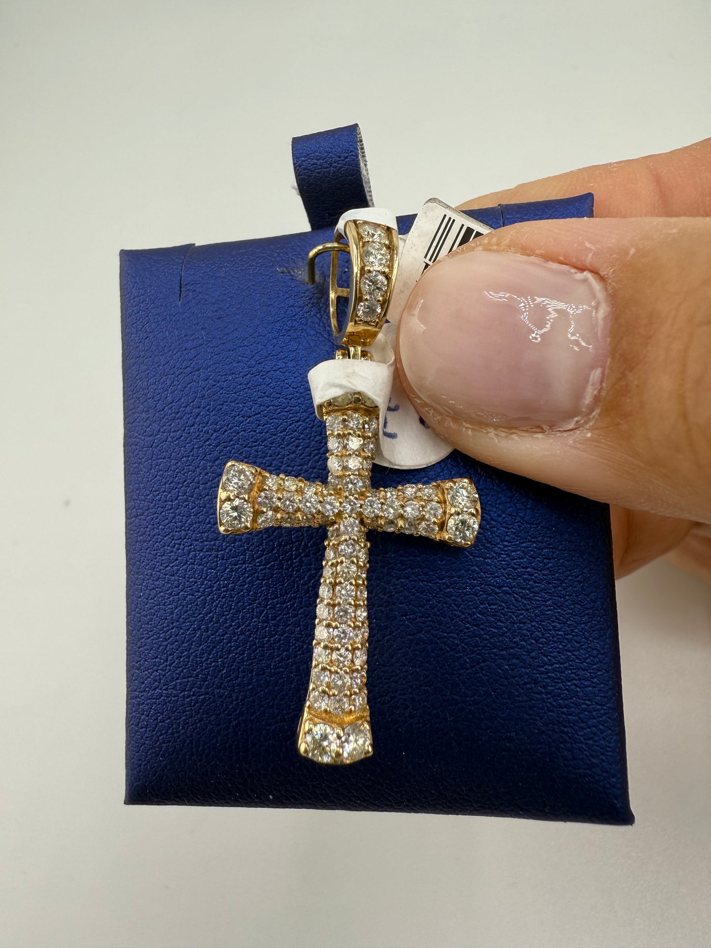 14k yellow gold diamond pendant | 1.71ct