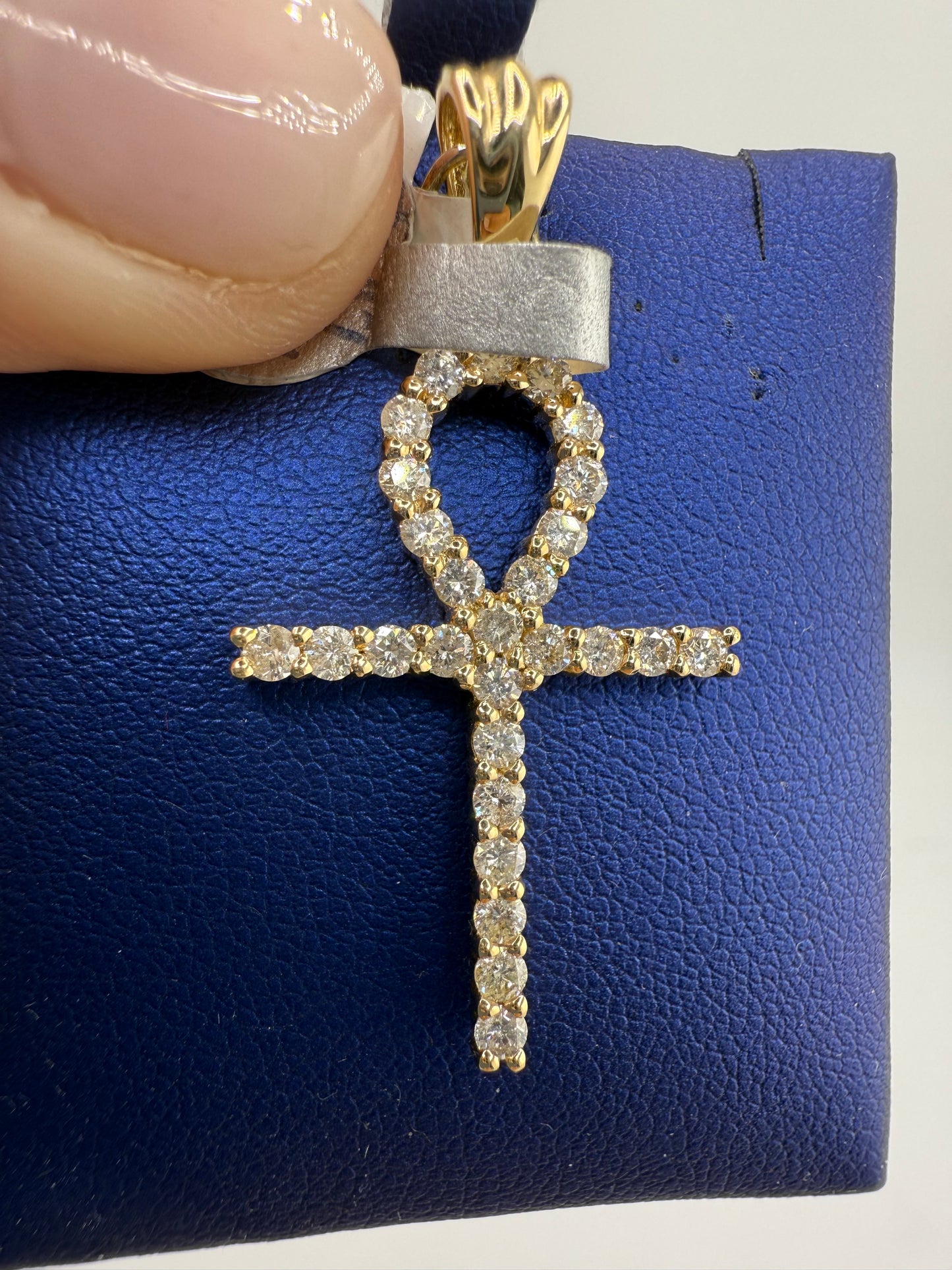 14k yellow gold diamond pendant | 1.16ct