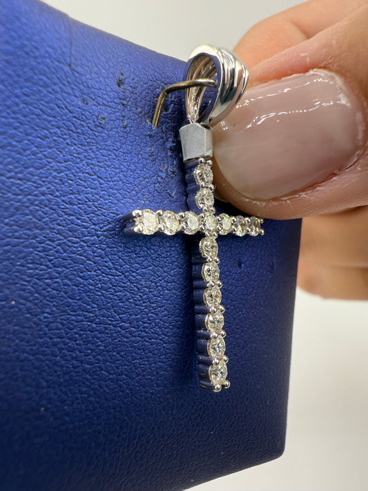 14k white gold diamond pendant | 1.0ct