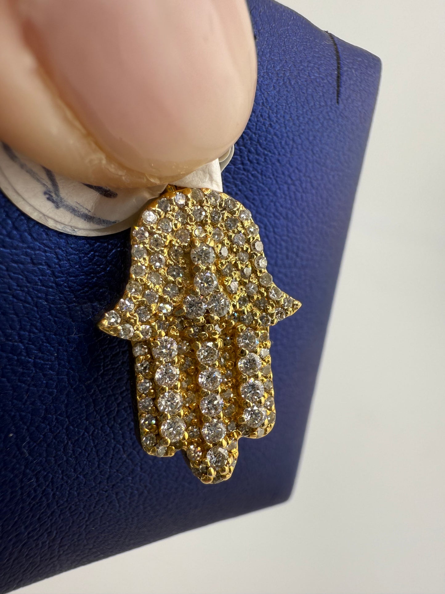 14k yellow gold diamond hamsa pendant | 1.1ct