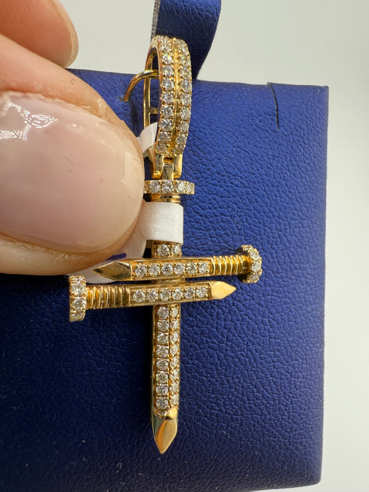 14k gold cross with diamonds | 0.46ct