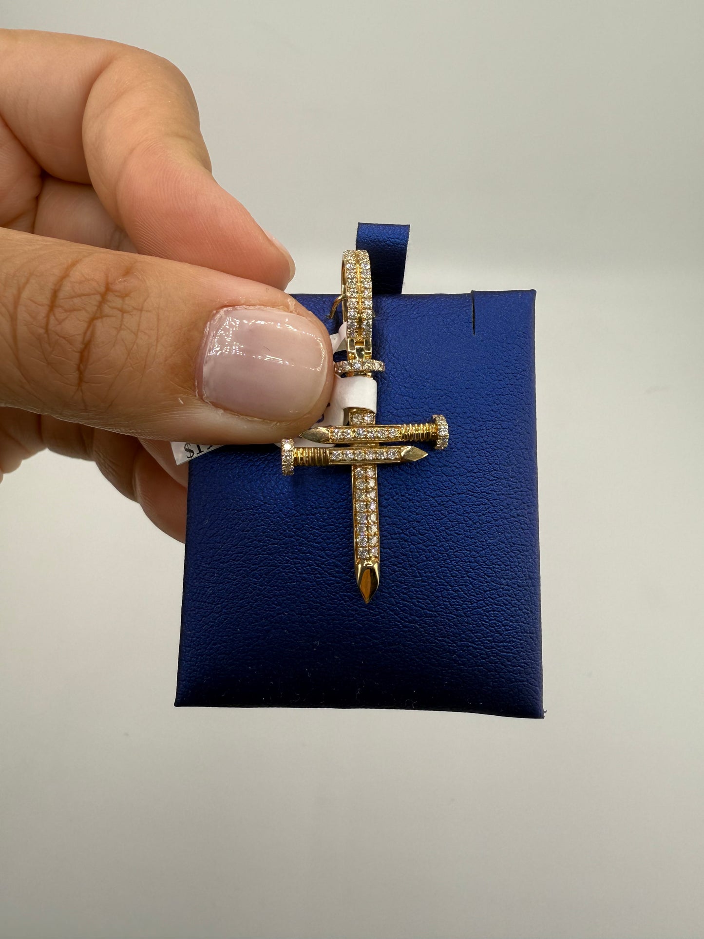 14k gold cross with diamonds | 0.46ct