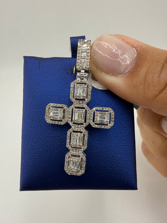 14k white gold diamond cross pendant | 1.6ct