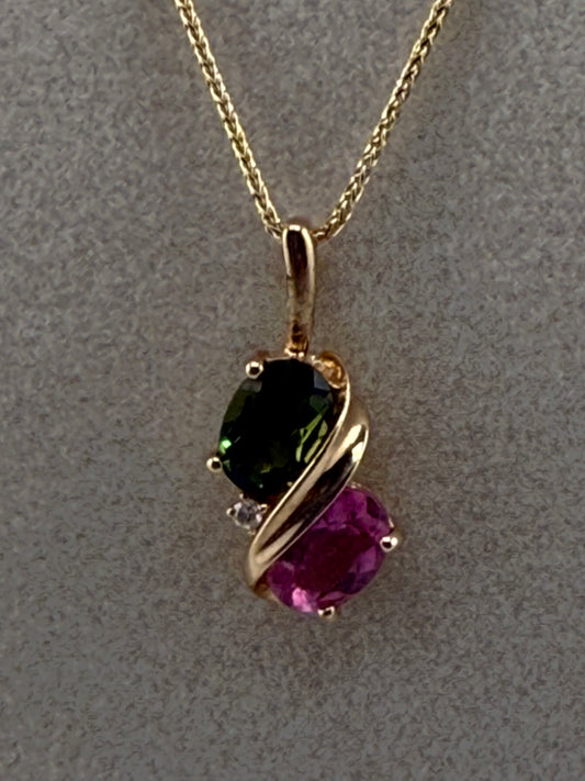 14k gold chain with gemstone pendant