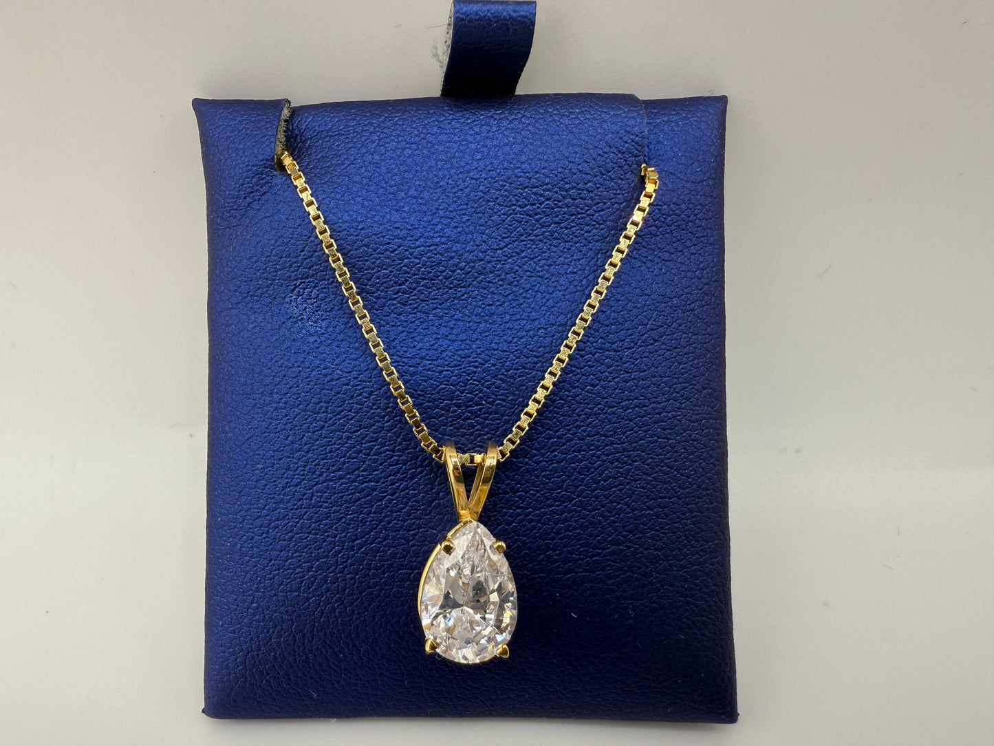 14k gold chain and zirconia teardrop pendant