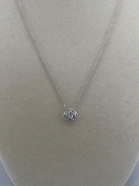 14k white gold chain and diamond pendant | 0.5ct