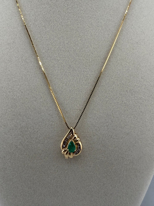 14k yellow gold with diamond and emerald teardrop pendant