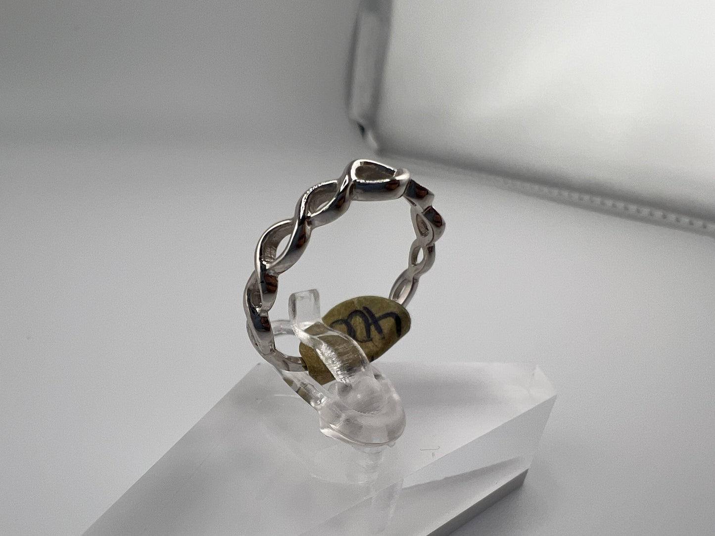 14k white gold | size 7.25