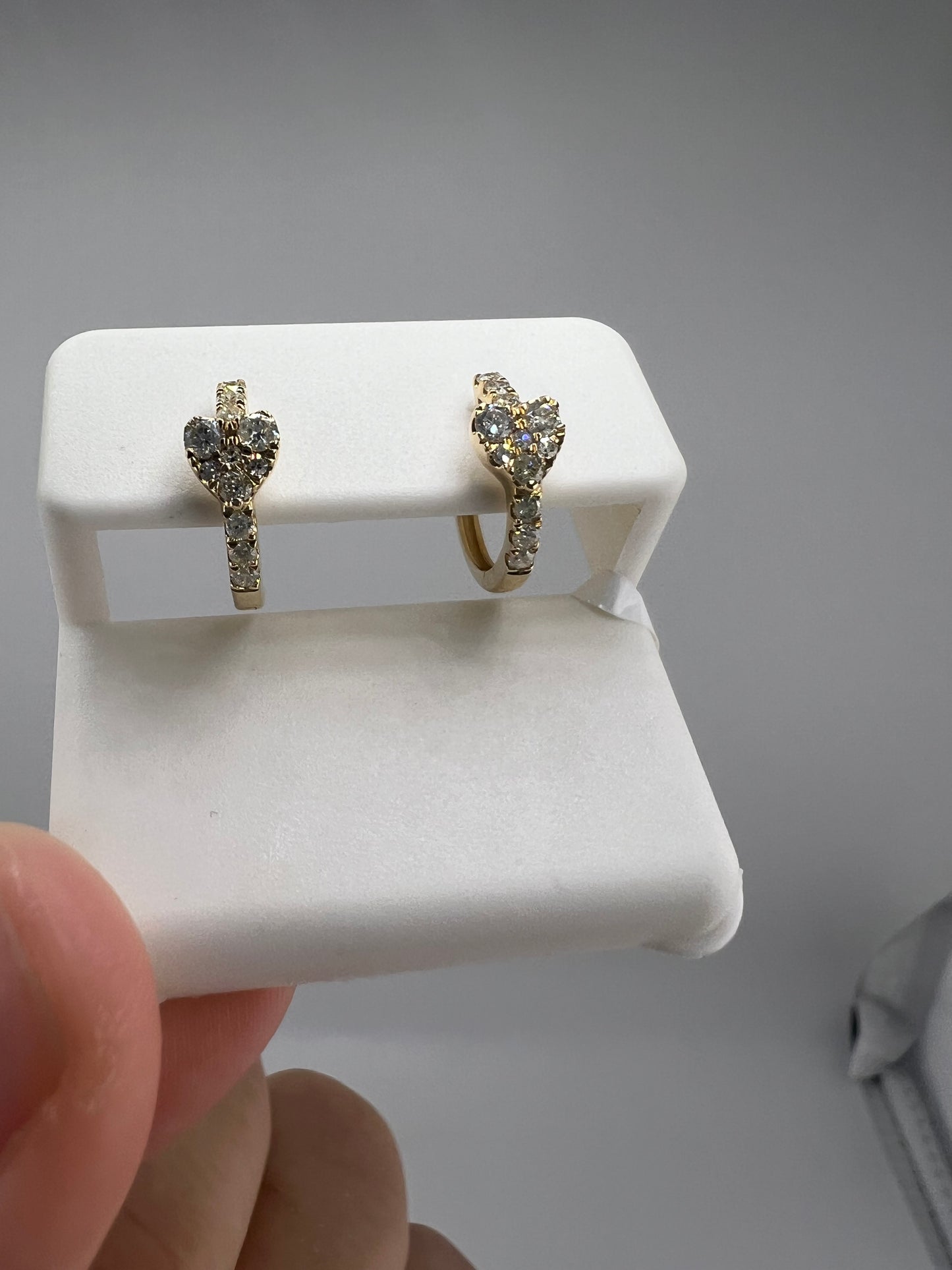 14k diamond huggie heart earrings | 0.42 ct diamonds