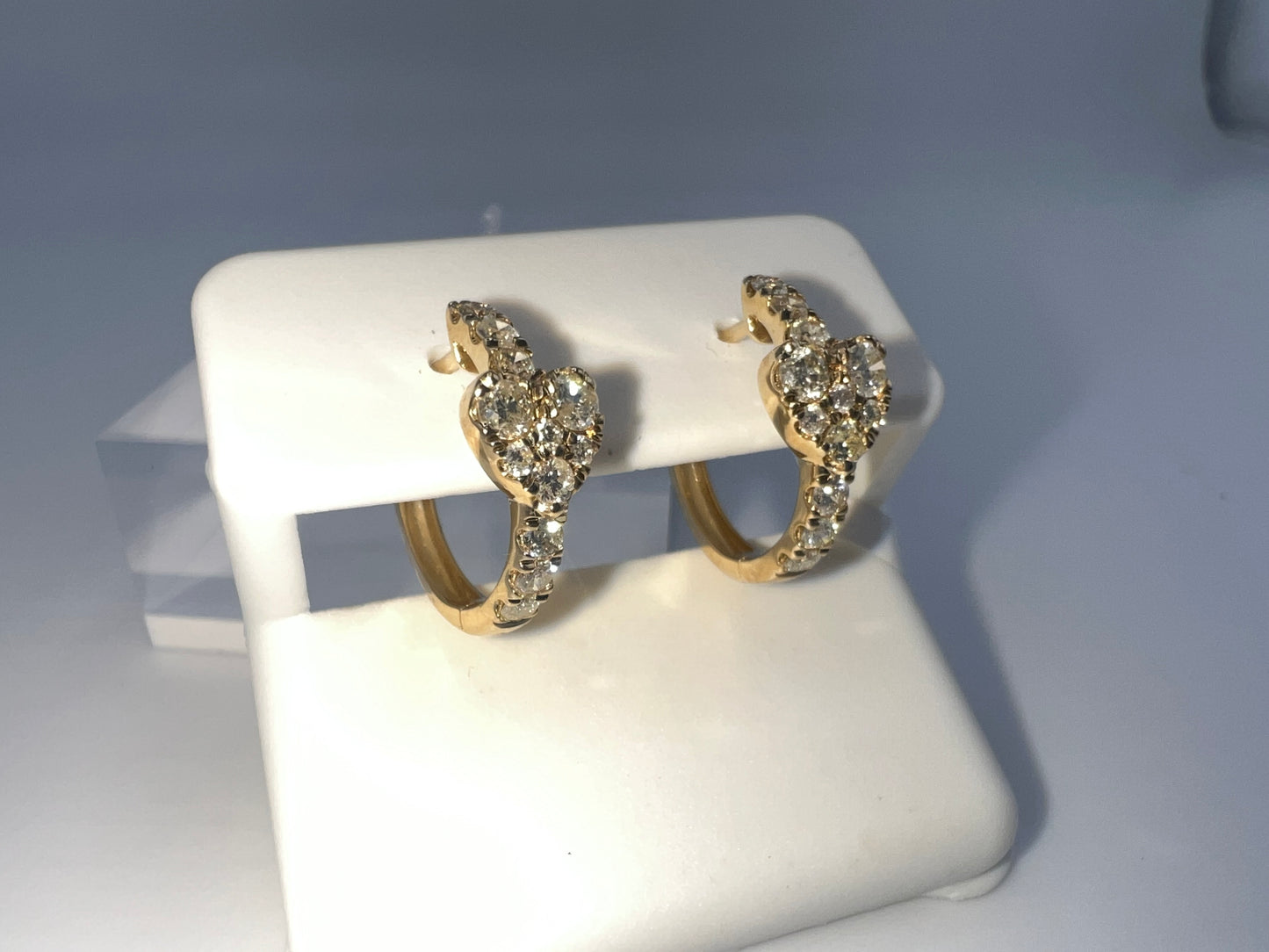 14k heart diamond huggie earrings | 0.70 ct diamond