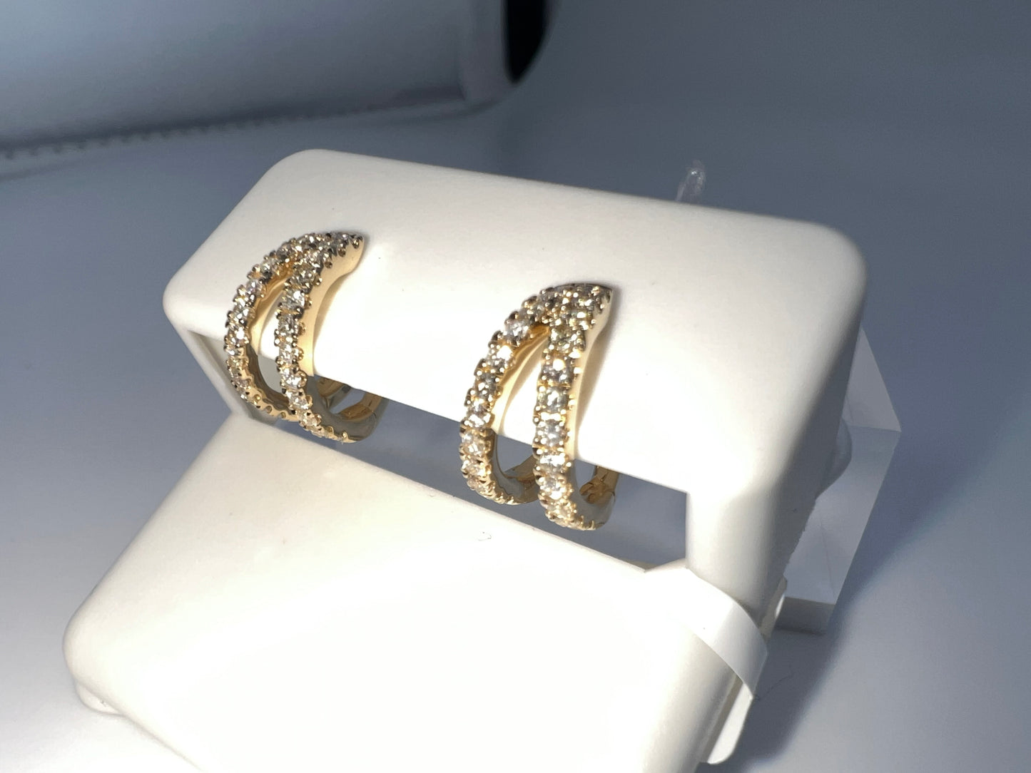 14k gold diamond earrings | 0.47 ct diamonds