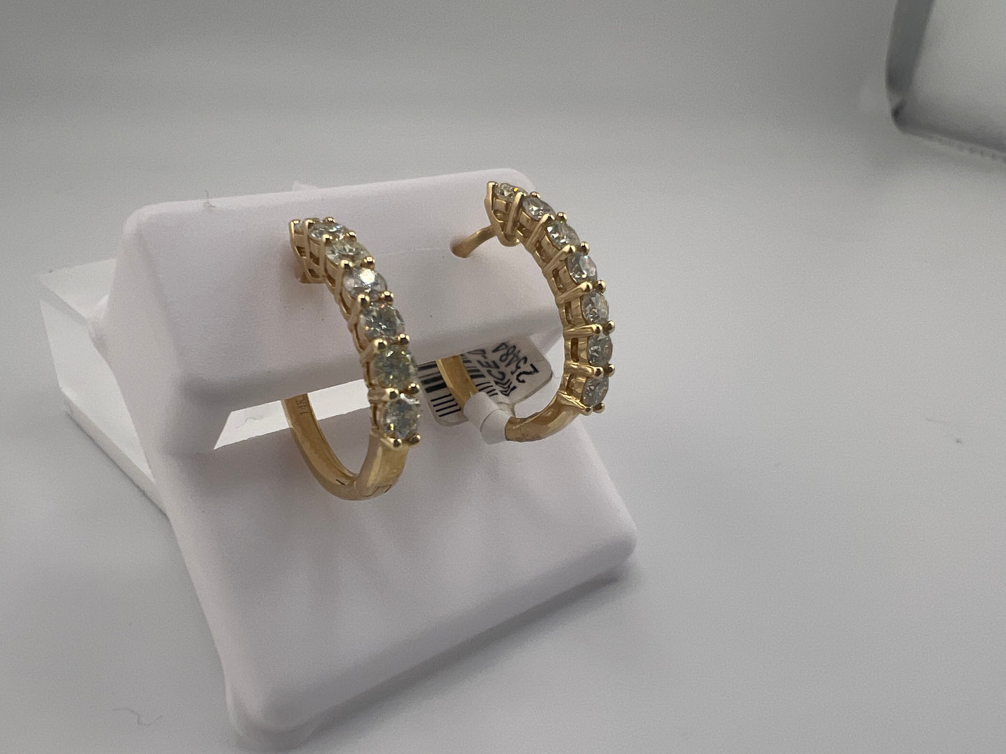 14k diamond huggie earrings | 1.44 ct diamond