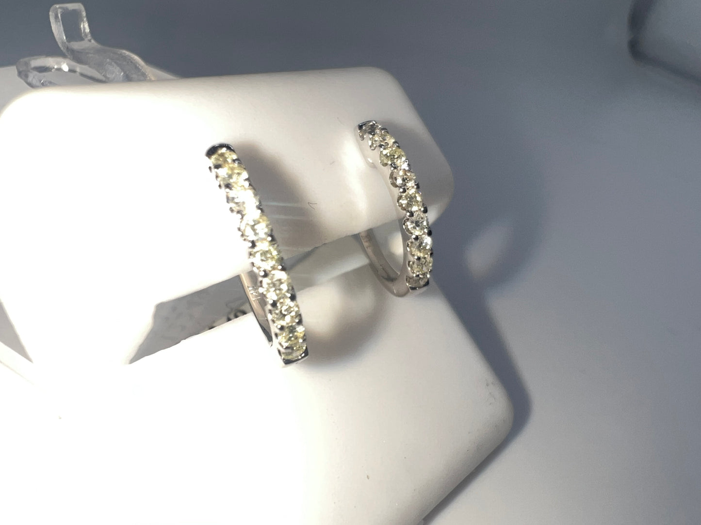14k diamond huggie earrings | 0.32 ct diamond
