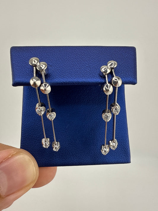 14k White Gold and Zirconia Posts with fancy design