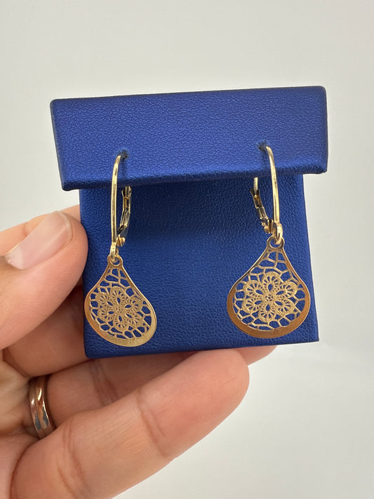 14k Gold Yellow Simple Huggie Earrings with Flower Design
