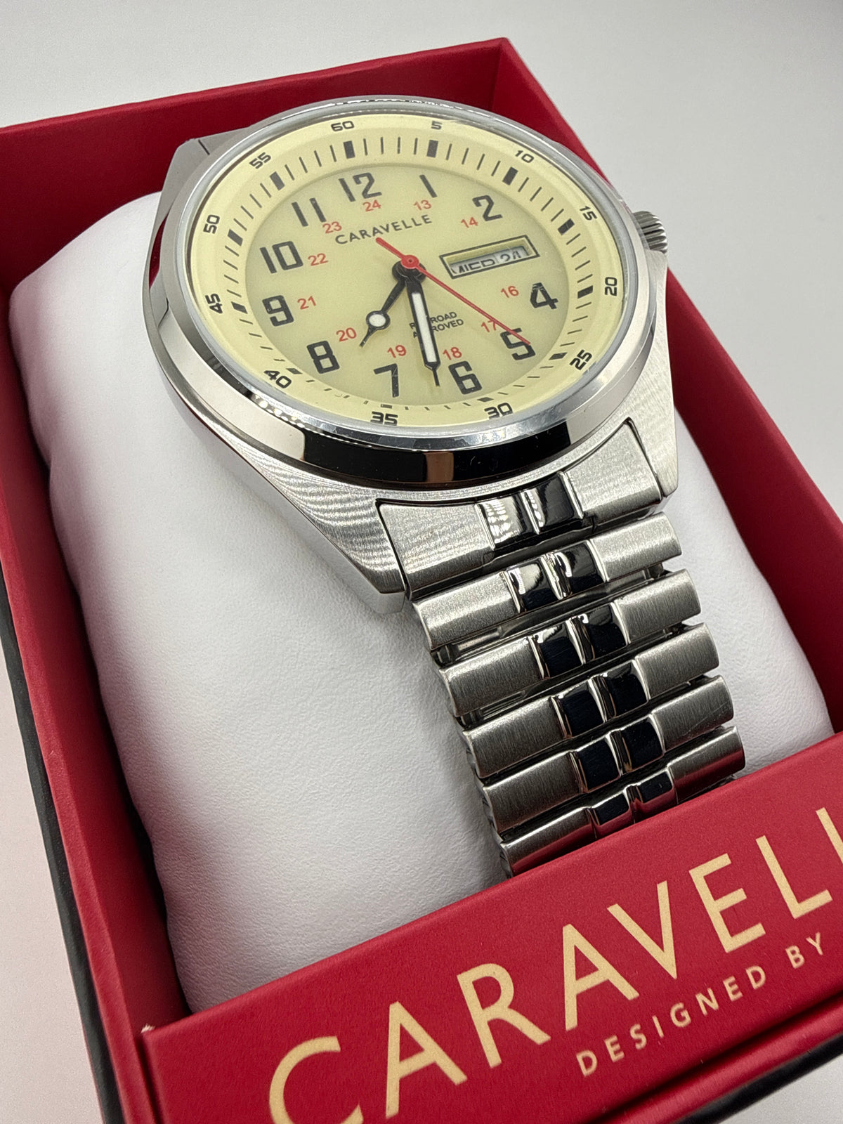 Caravelle Traditional by Bulova