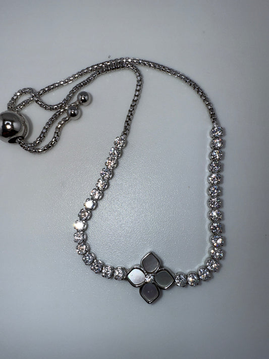 Sterling Silver, Flower MOP Center, Zirconia Adjustable Bolo Bracelet