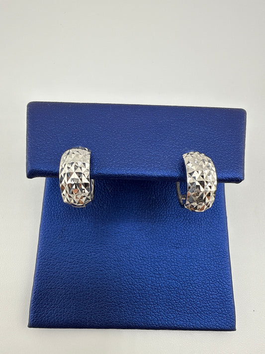 14k white gold huggie earrings | hammered | X-small