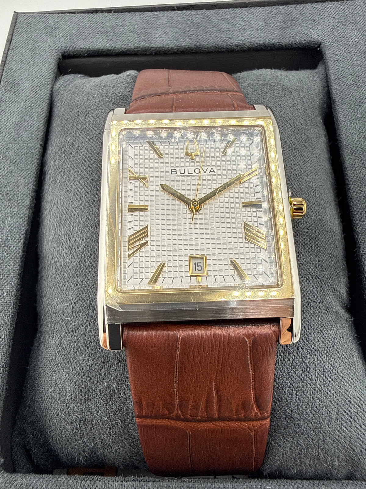Bulova Sutton