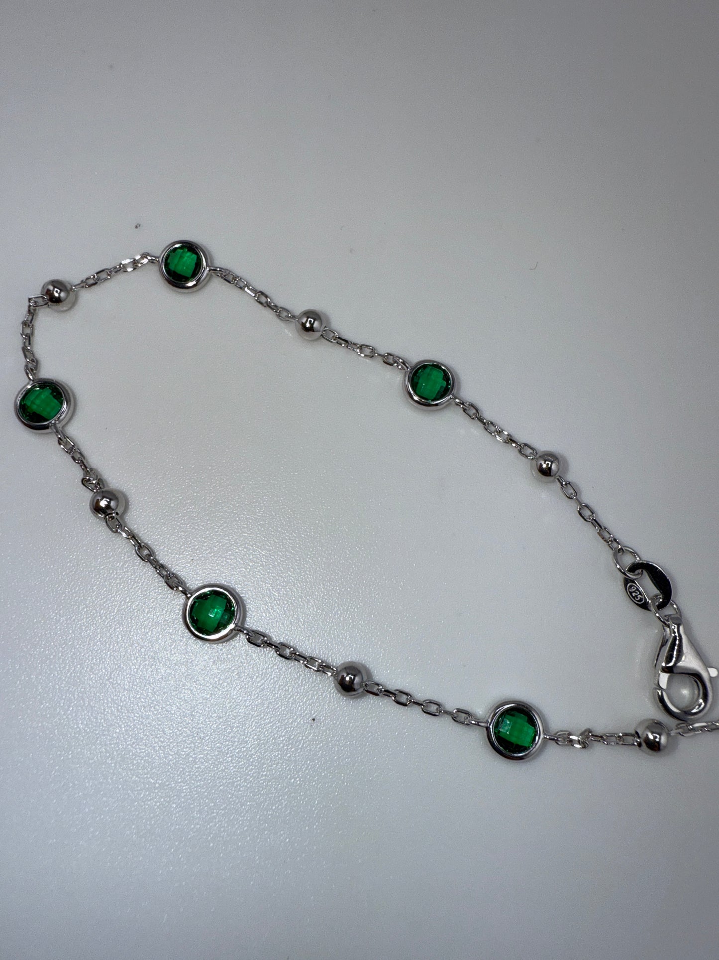 Sterling Silver Bezel-Zirconia & Bead Bracelet with Emerald