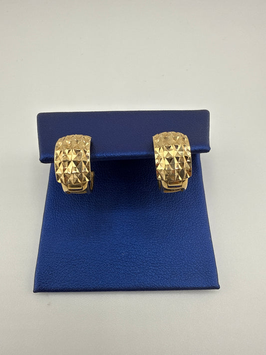 14k yellow gold hammered huggie earring, thicker version
