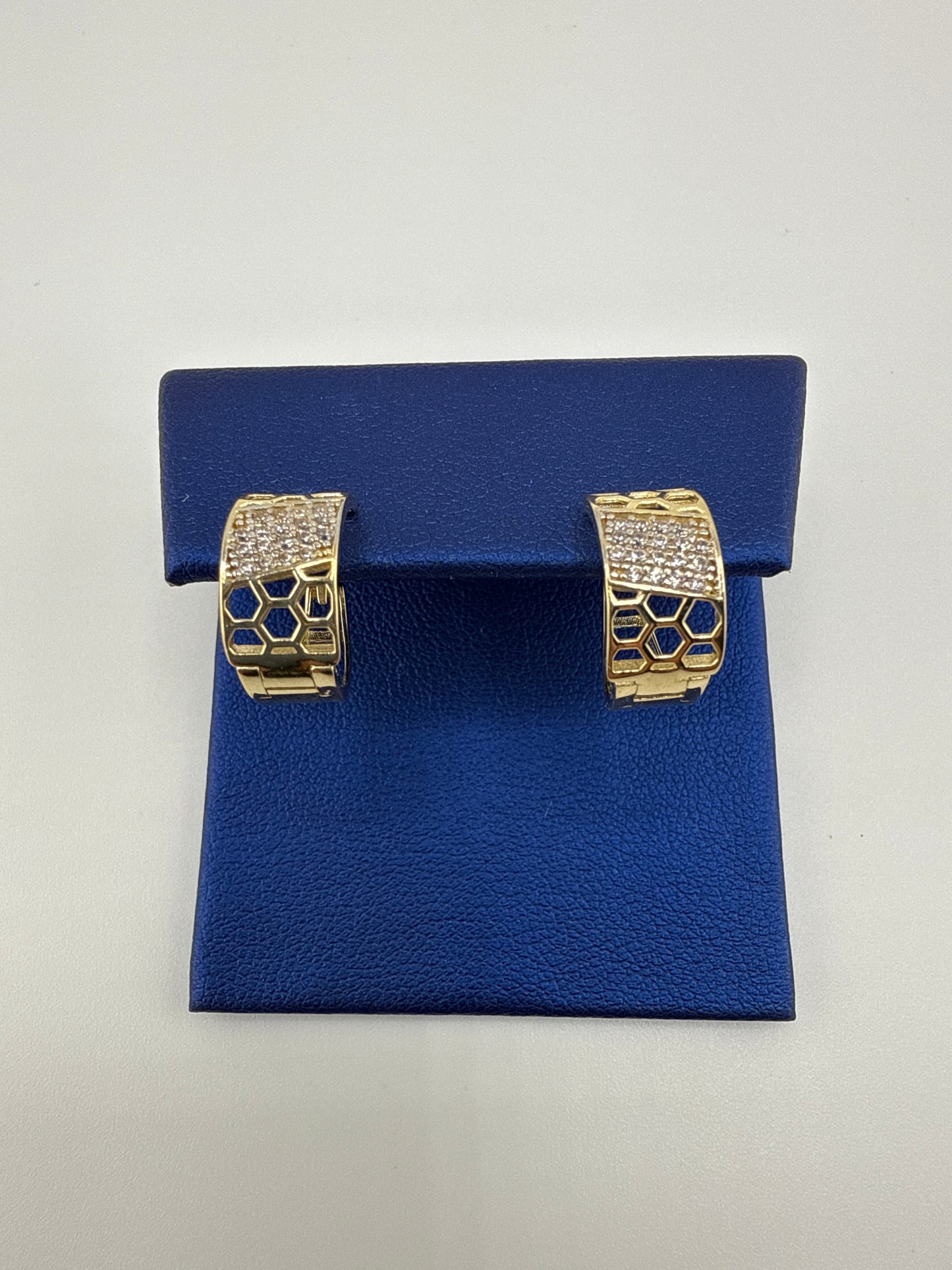 14k yellow gold and zirconia huggie earrings, honeycomb design