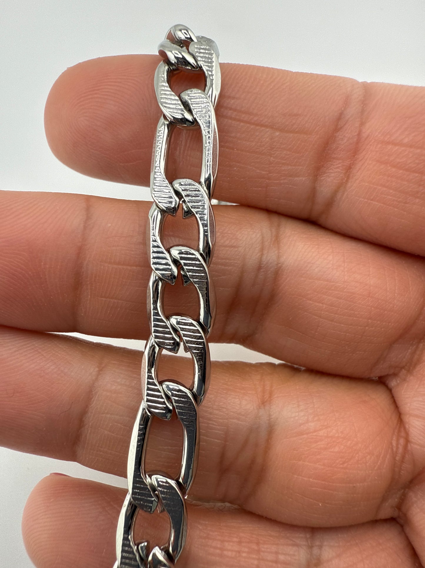 Stainless Steel 8mm Textured Figaro Chain Bracelet