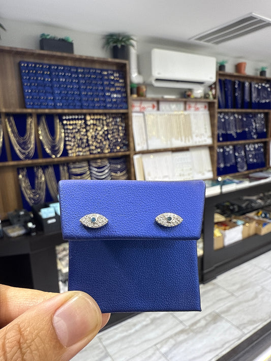 14k white gold diamond earring | evil eye | screwback | 0.15 carat