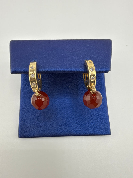 14k Gold and Zirconia Huggie Earrings with Burgundy details
