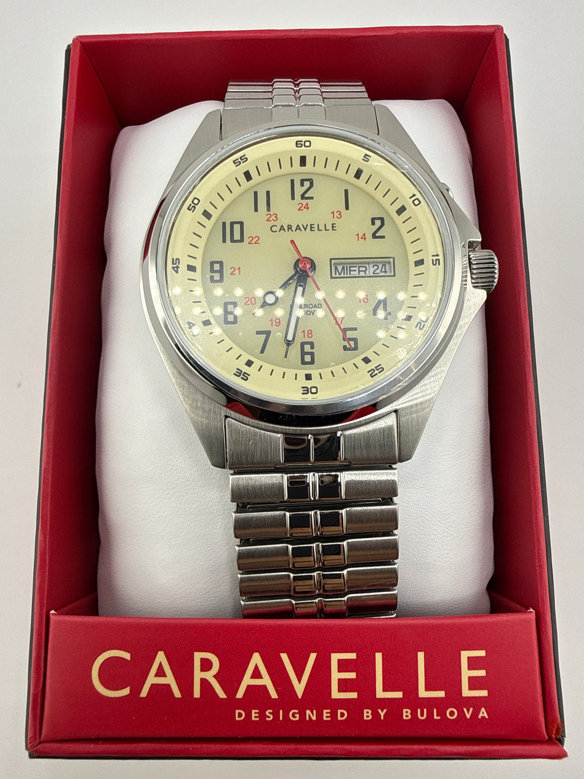 Caravelle Traditional by Bulova