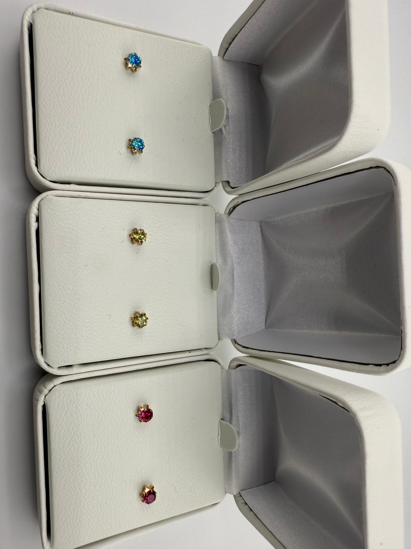 14k yellow gold with gemstone post earrings