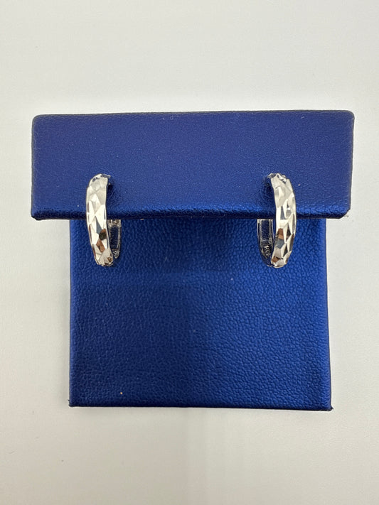 14k white gold huggie earrings | hammered design