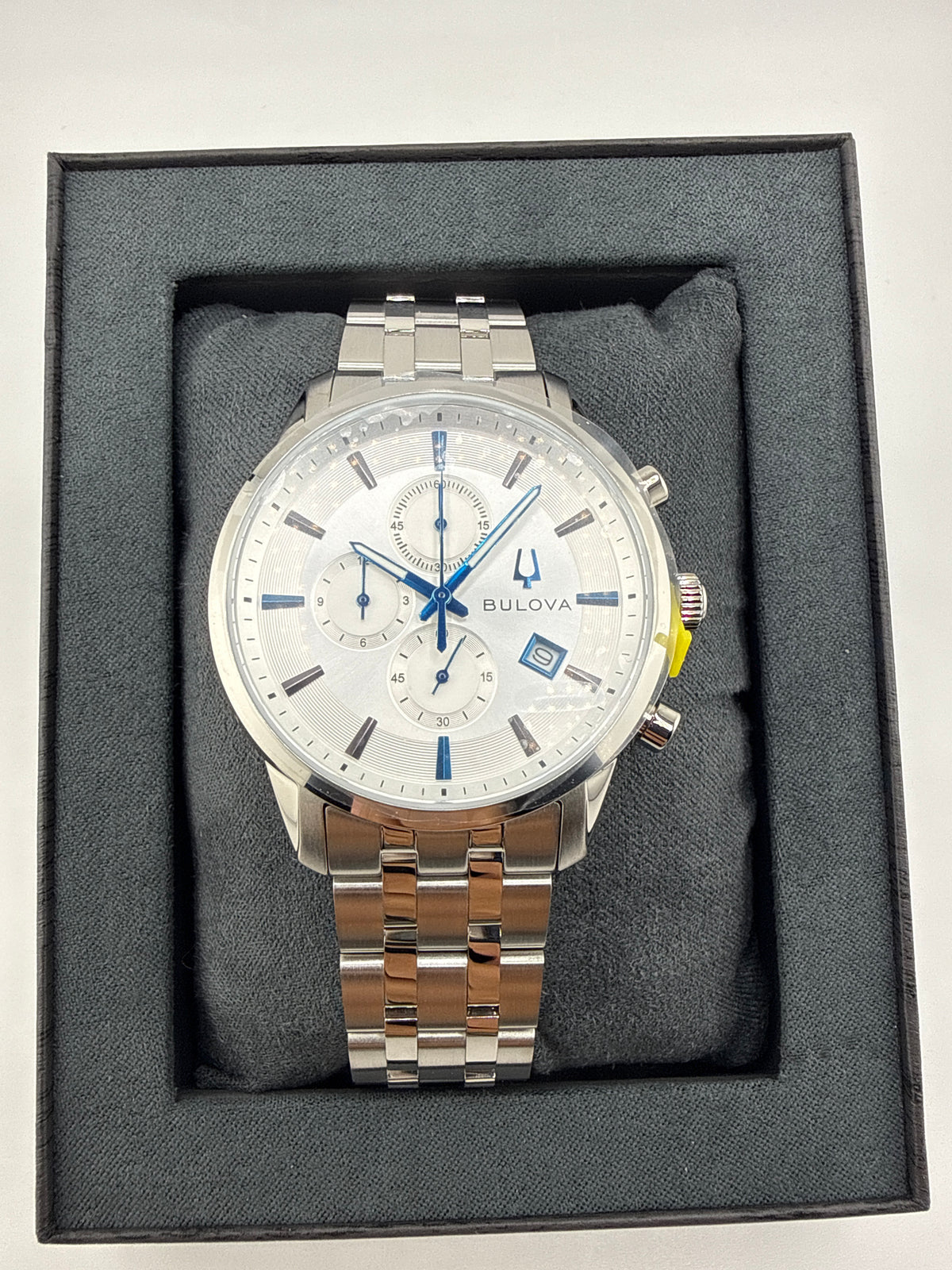 Bulova Sutton