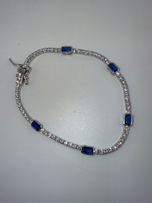 Sterling Silver Rectangle Bezel-set & Round Zirconia Bracelet - Sapphire