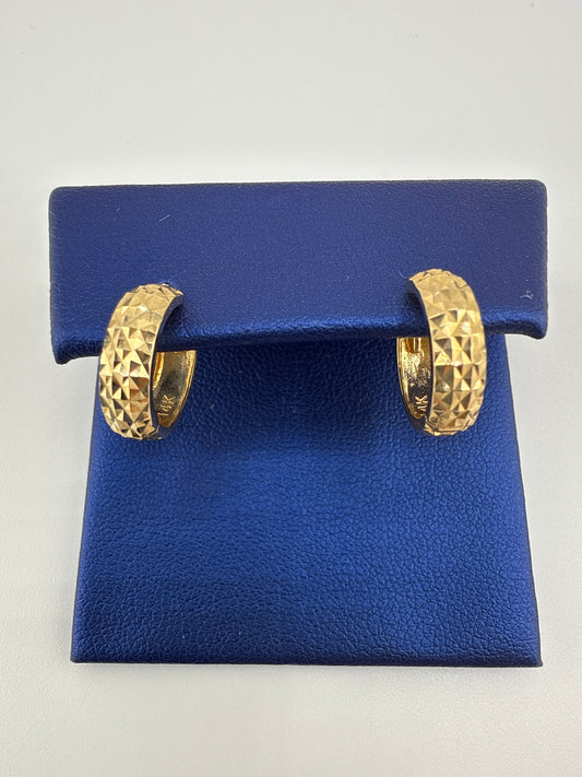 14k gold huggie earrings | hammered pattern design