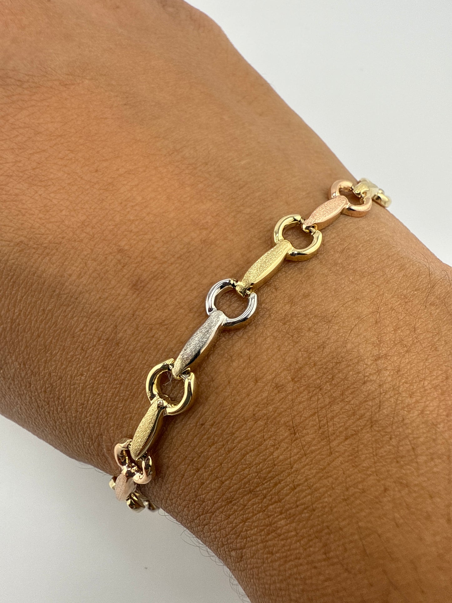 14k gold tri-color open link bracelet | rose gold, yellow gold, white gold | 7 inches