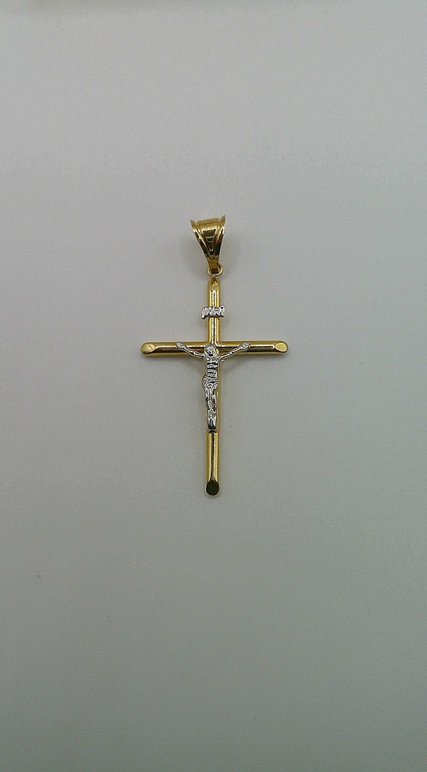 14k gold cross pendant | two-toned crucifix | 2.4g