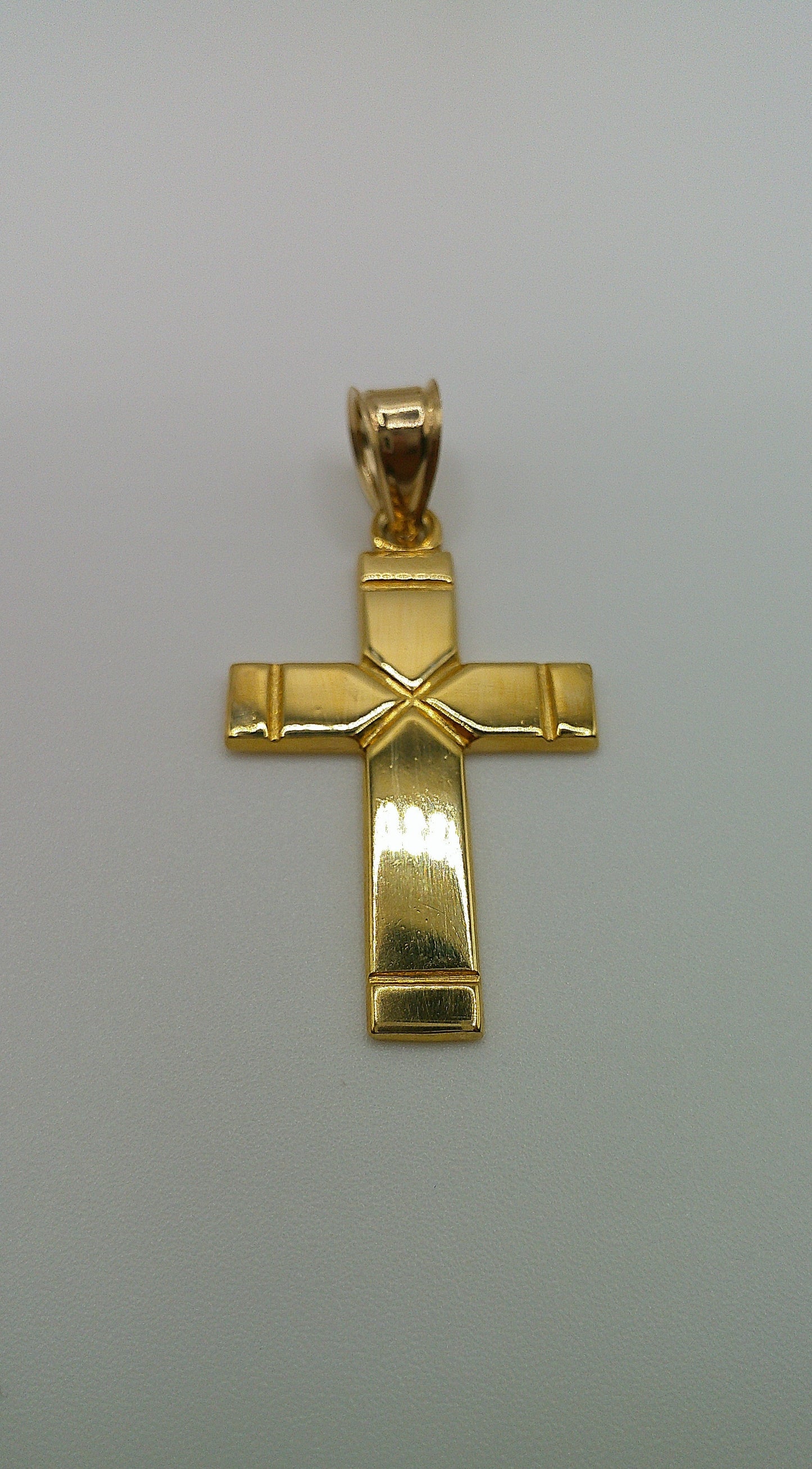 14k gold cross pendant | crucifix | 5.4g