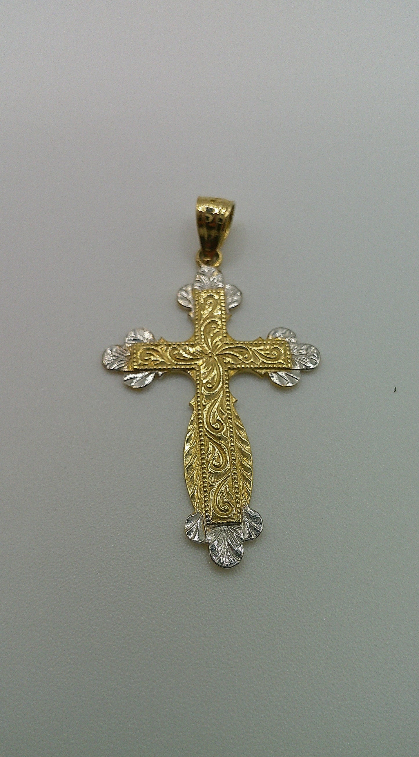 14k gold cross pendant | two-toned crucifix | 2.0g