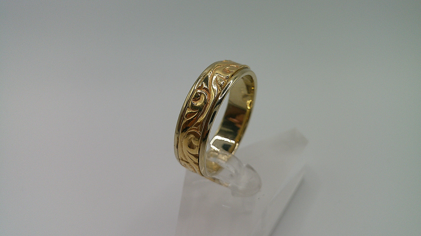 14k gold ring band | two-toned | fancy carved | size 12.5