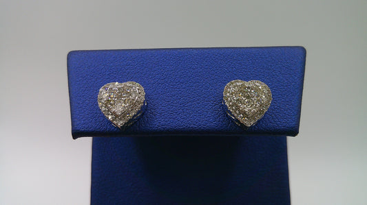 14k white gold diamond earring | heart | screwback | 0.6 carat