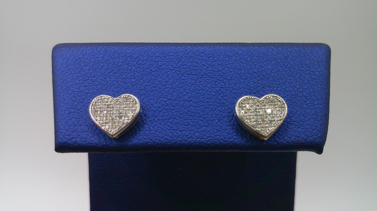 14k white gold diamond earring | heart | screwback | 0.2 carat